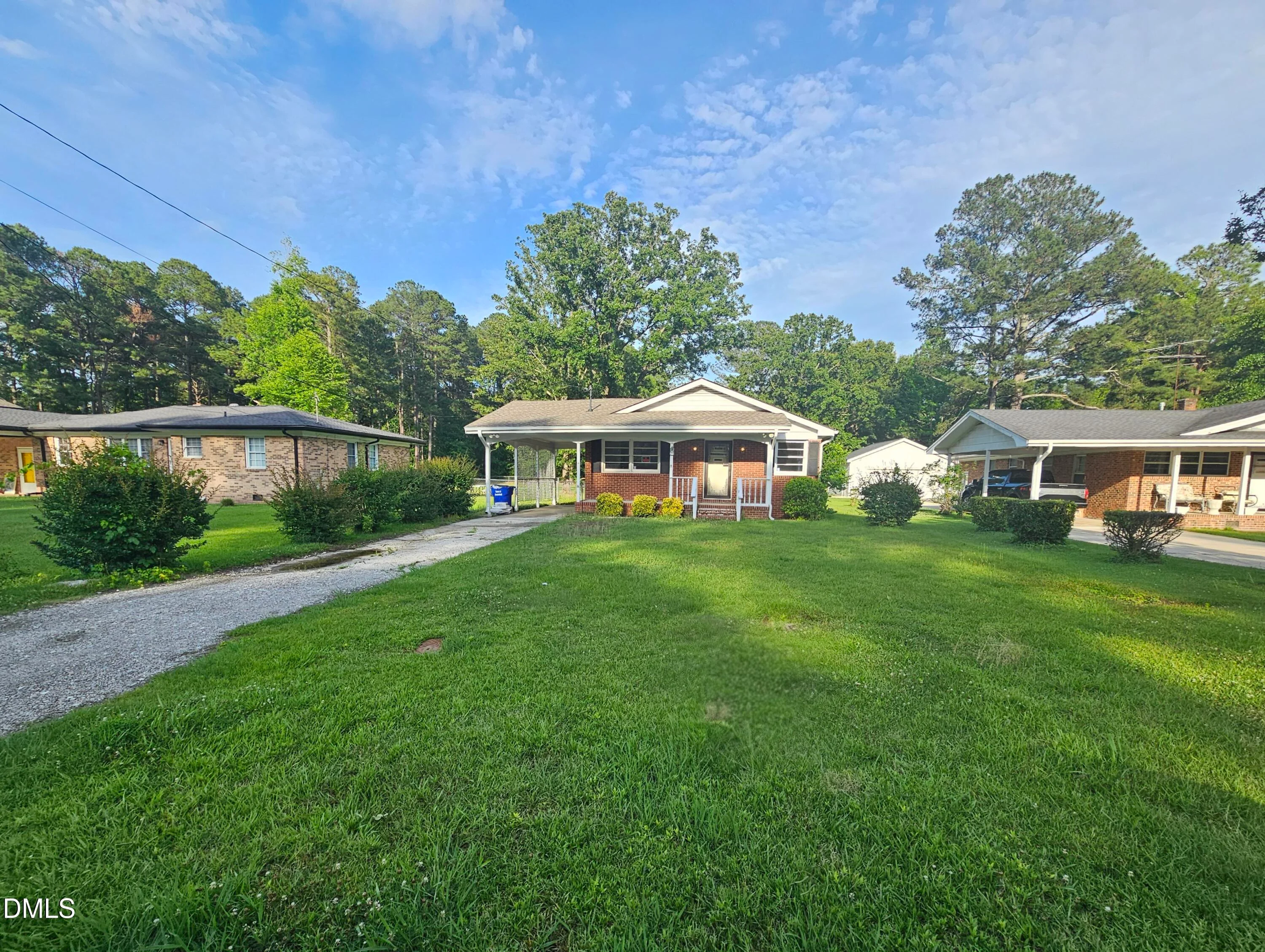 408 Oak Street