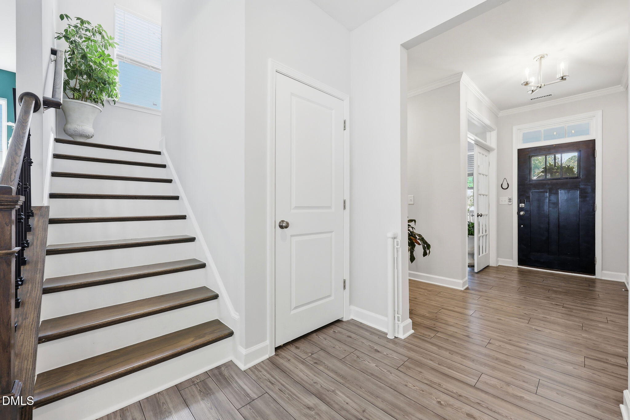 121 Highland Forest Dr Drive