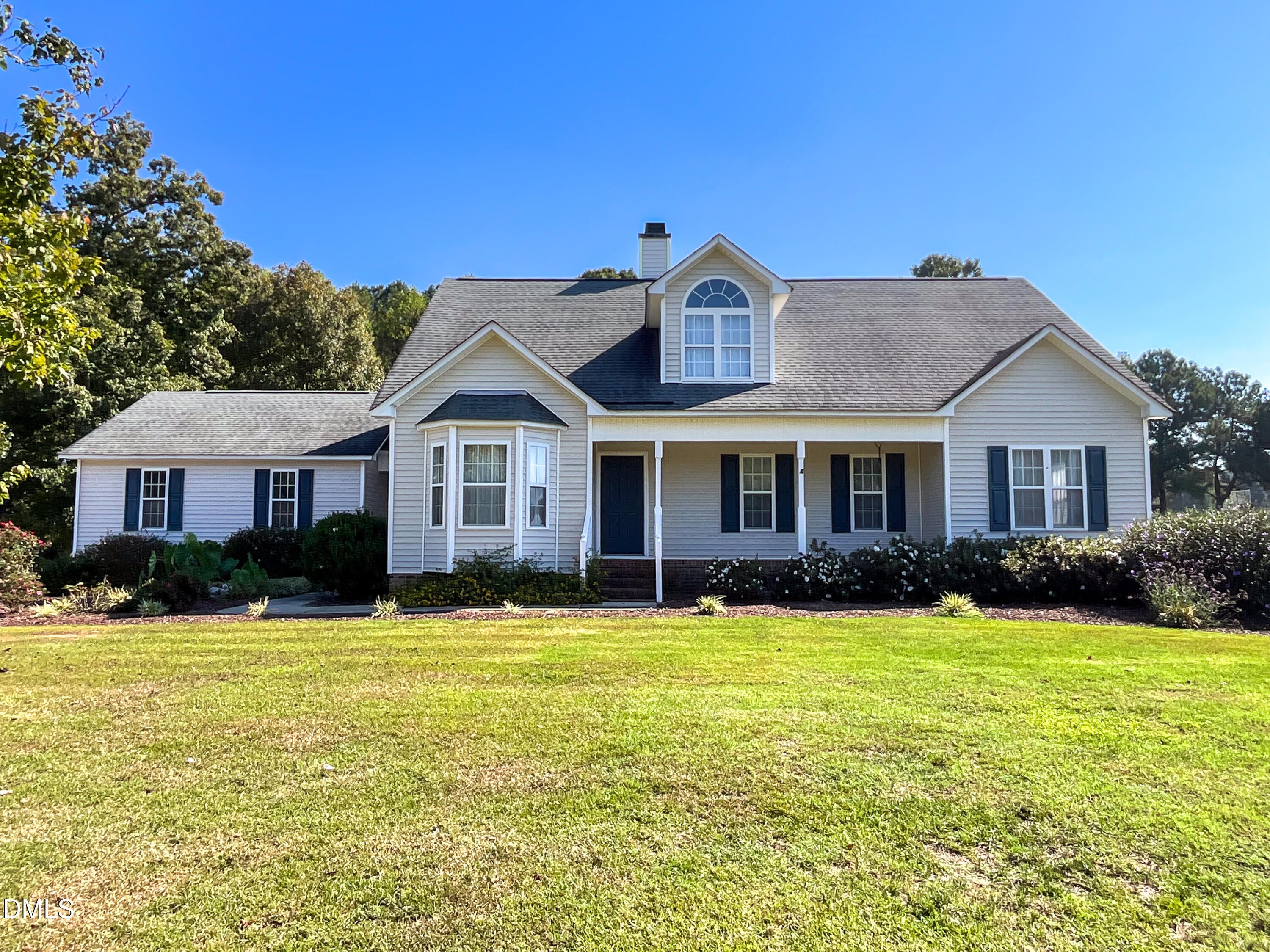 118 Westlake Drive