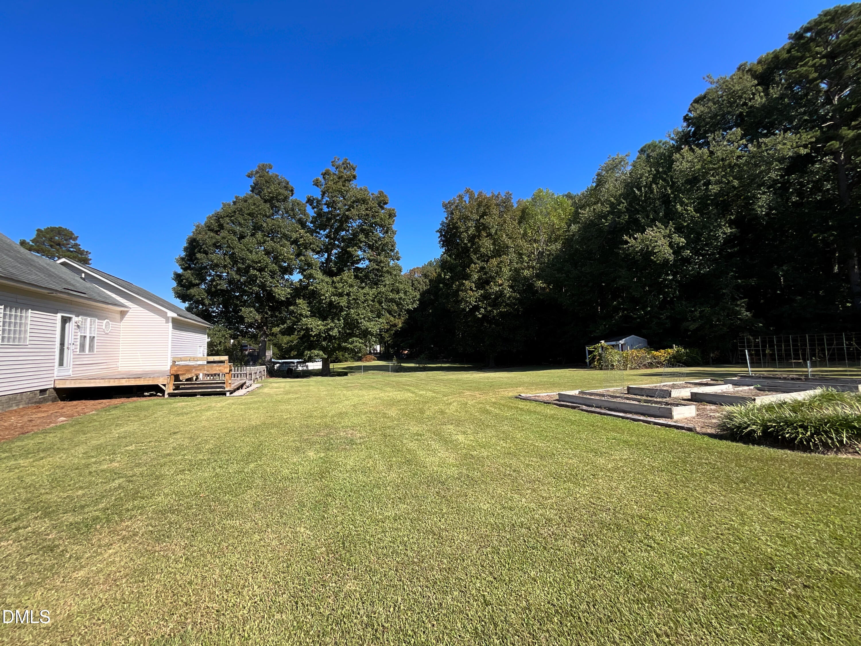 118 Westlake Drive