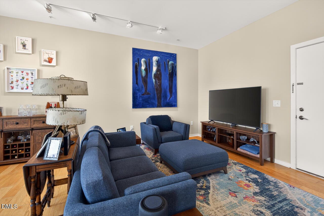 130 E Main Street 201