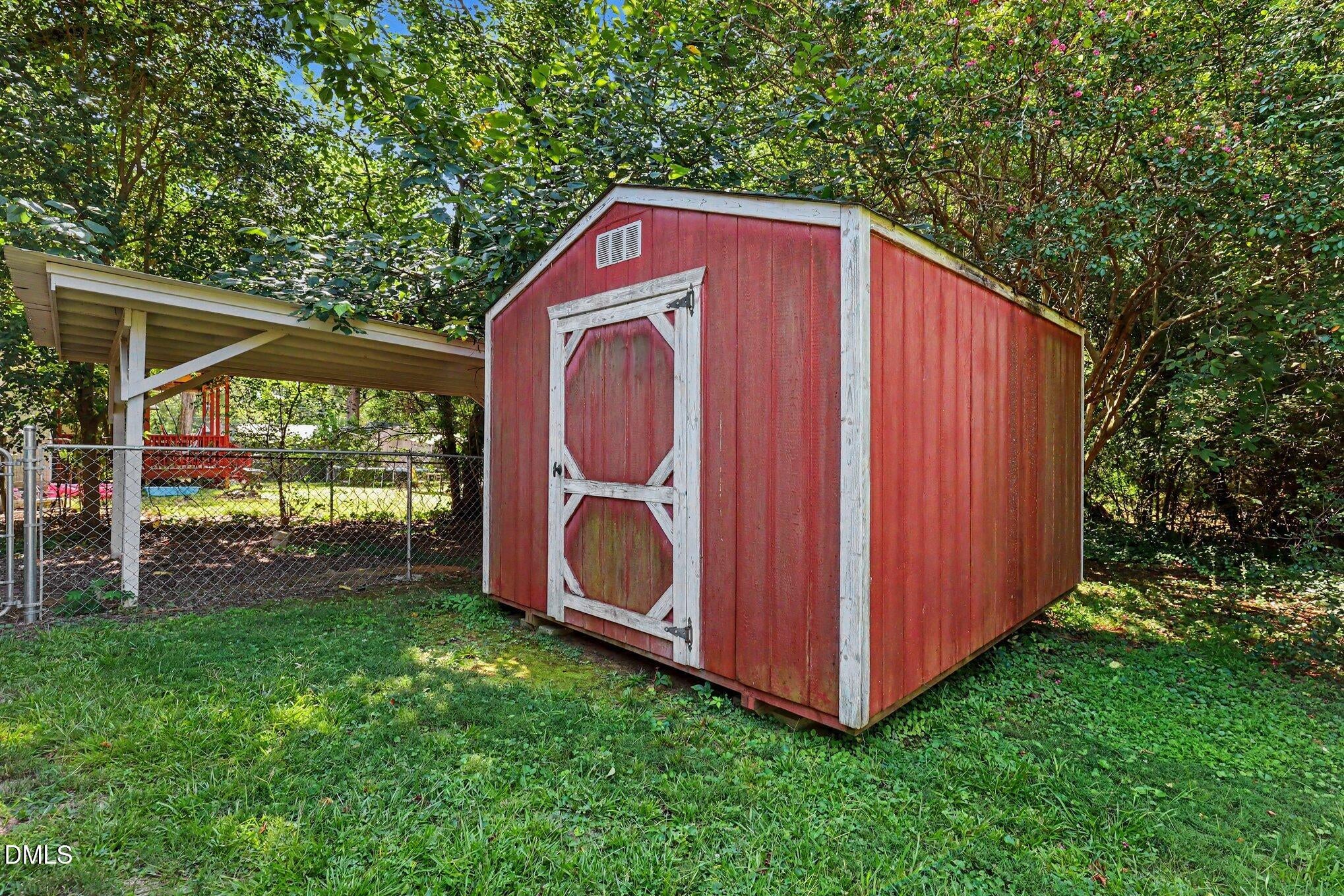 2462 Stevens Road