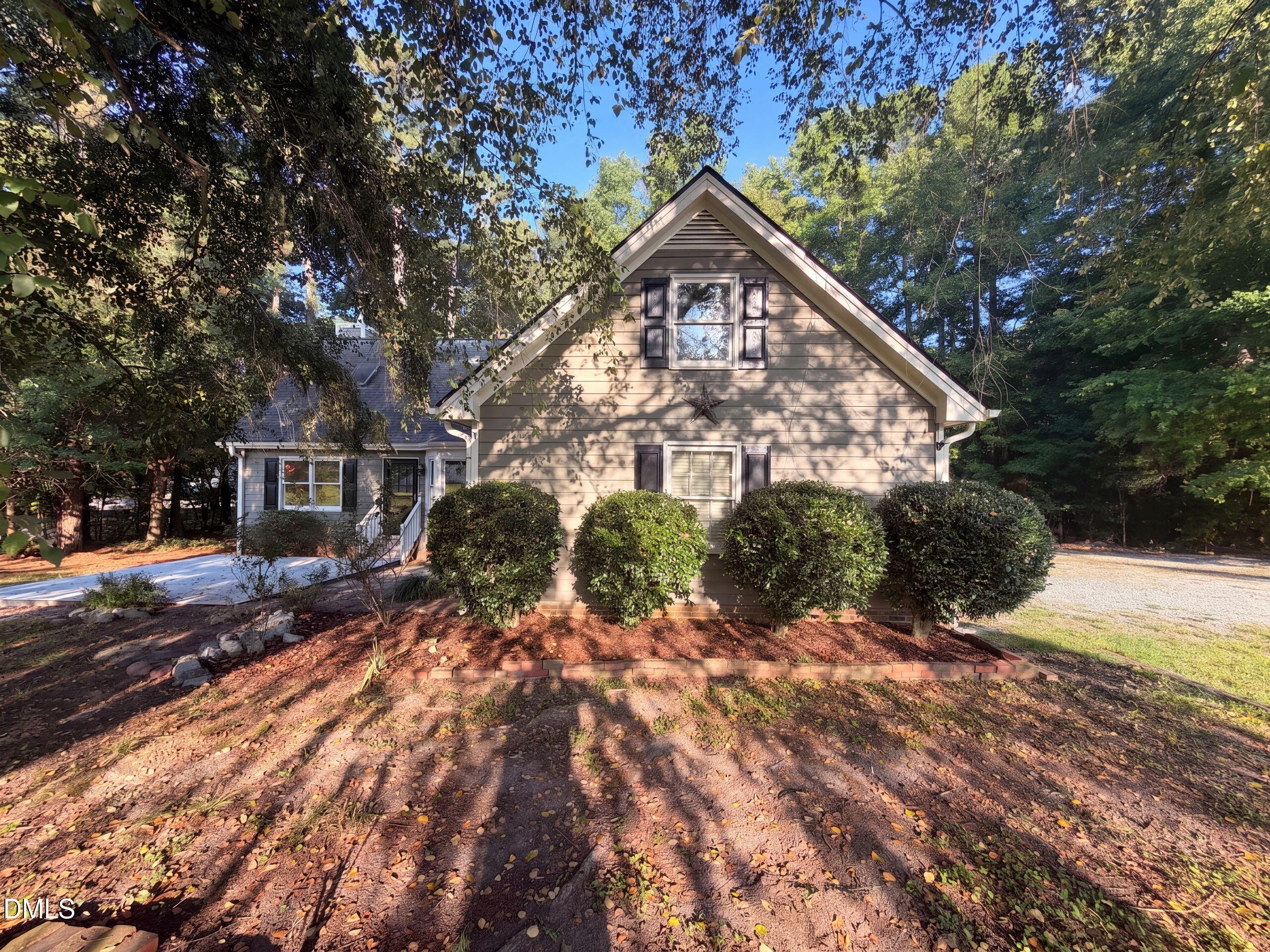 104 Rocktree Court