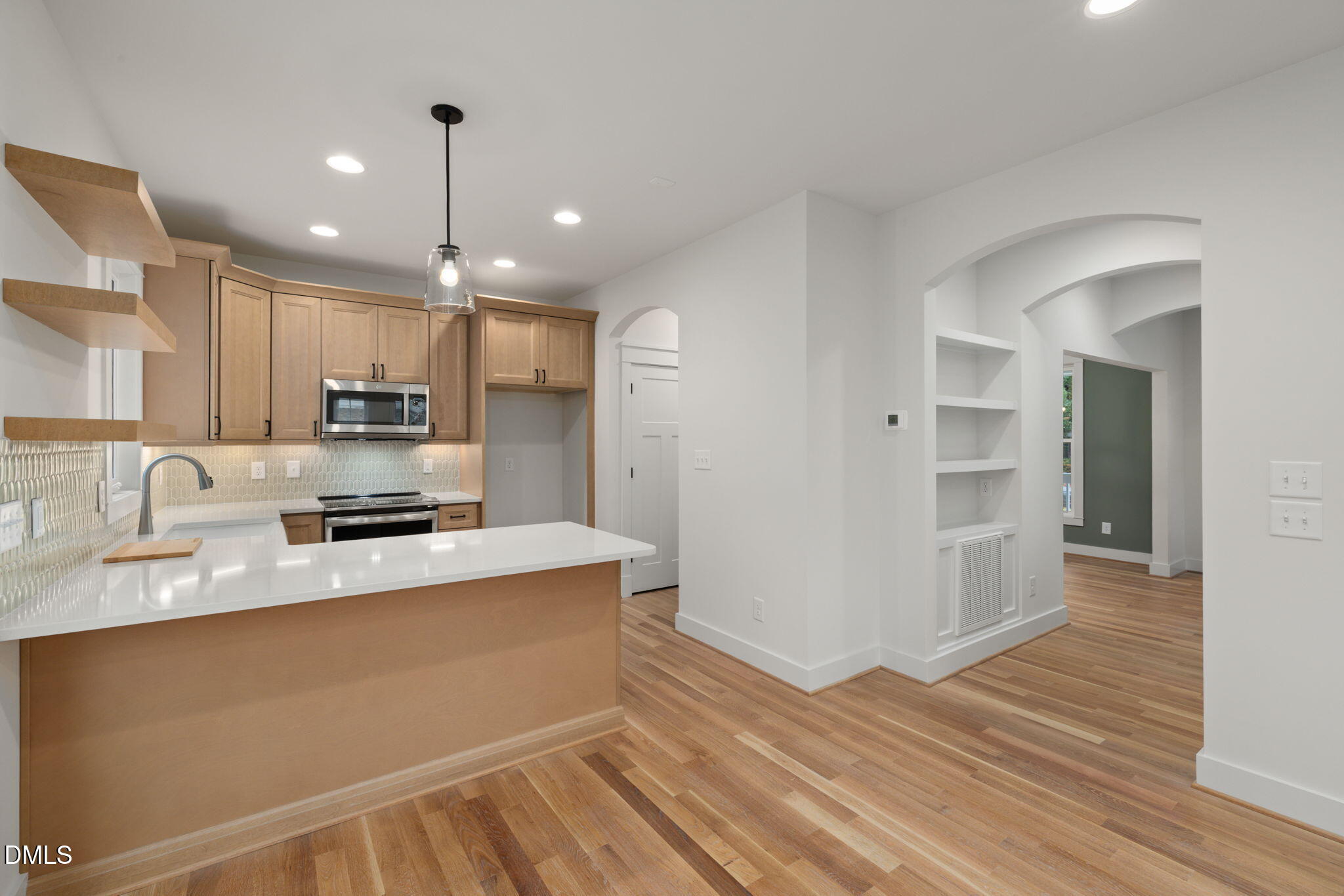 1008 Forrestal Place