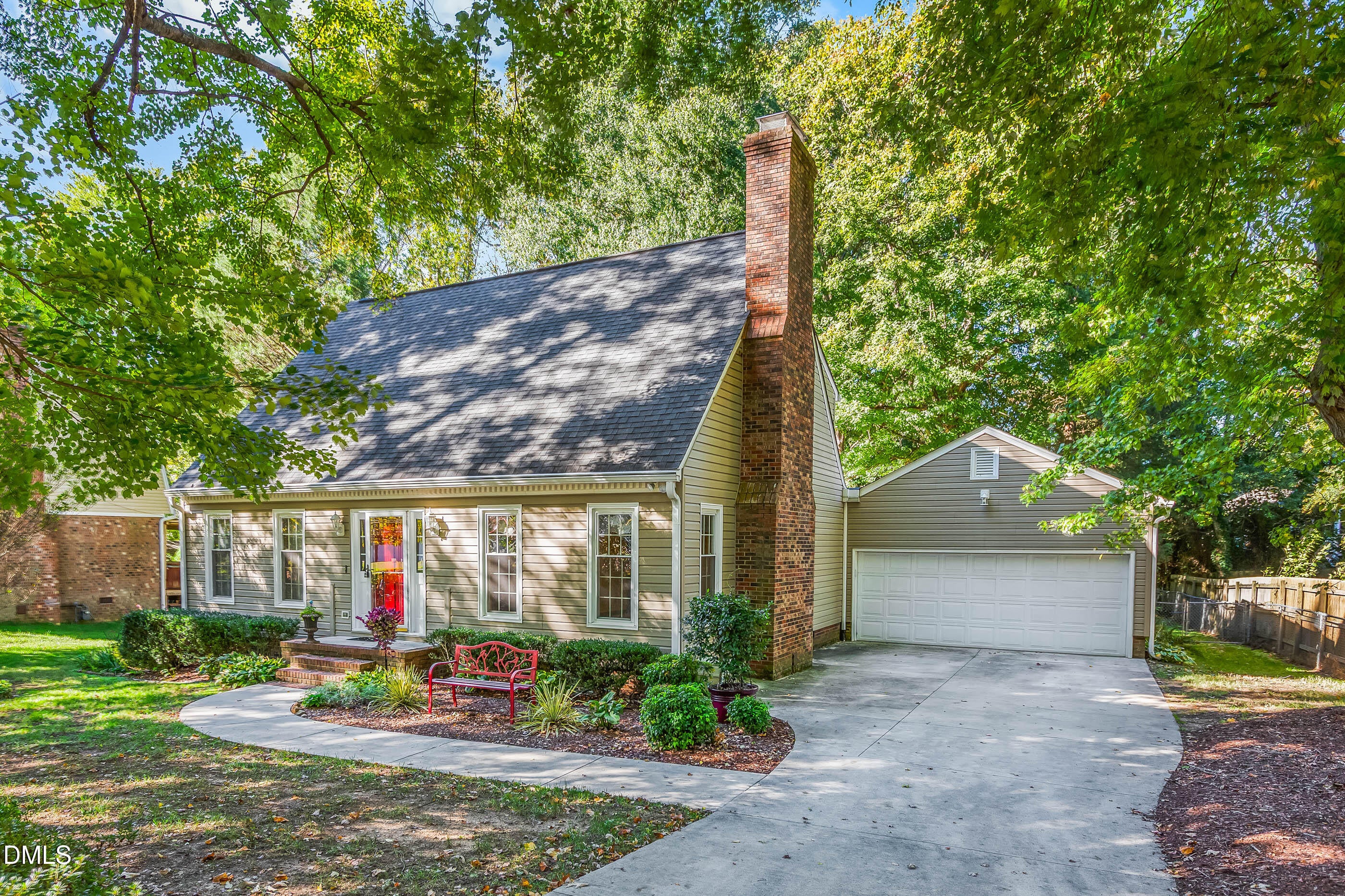 514 Edinburgh Drive
