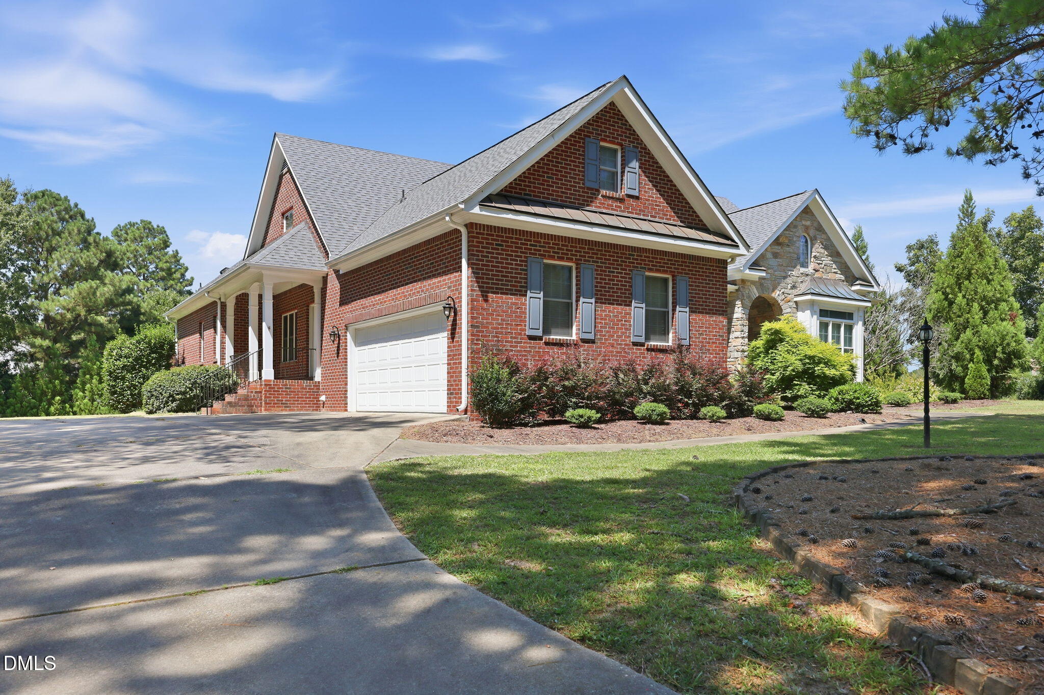 10728 Staghound Trail