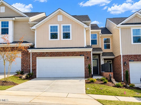 1422 GLENWATER DR, CARY, NC 27519 - Image 4f4d5df0f9e835aa3a55aac35fad5b66/3924911522