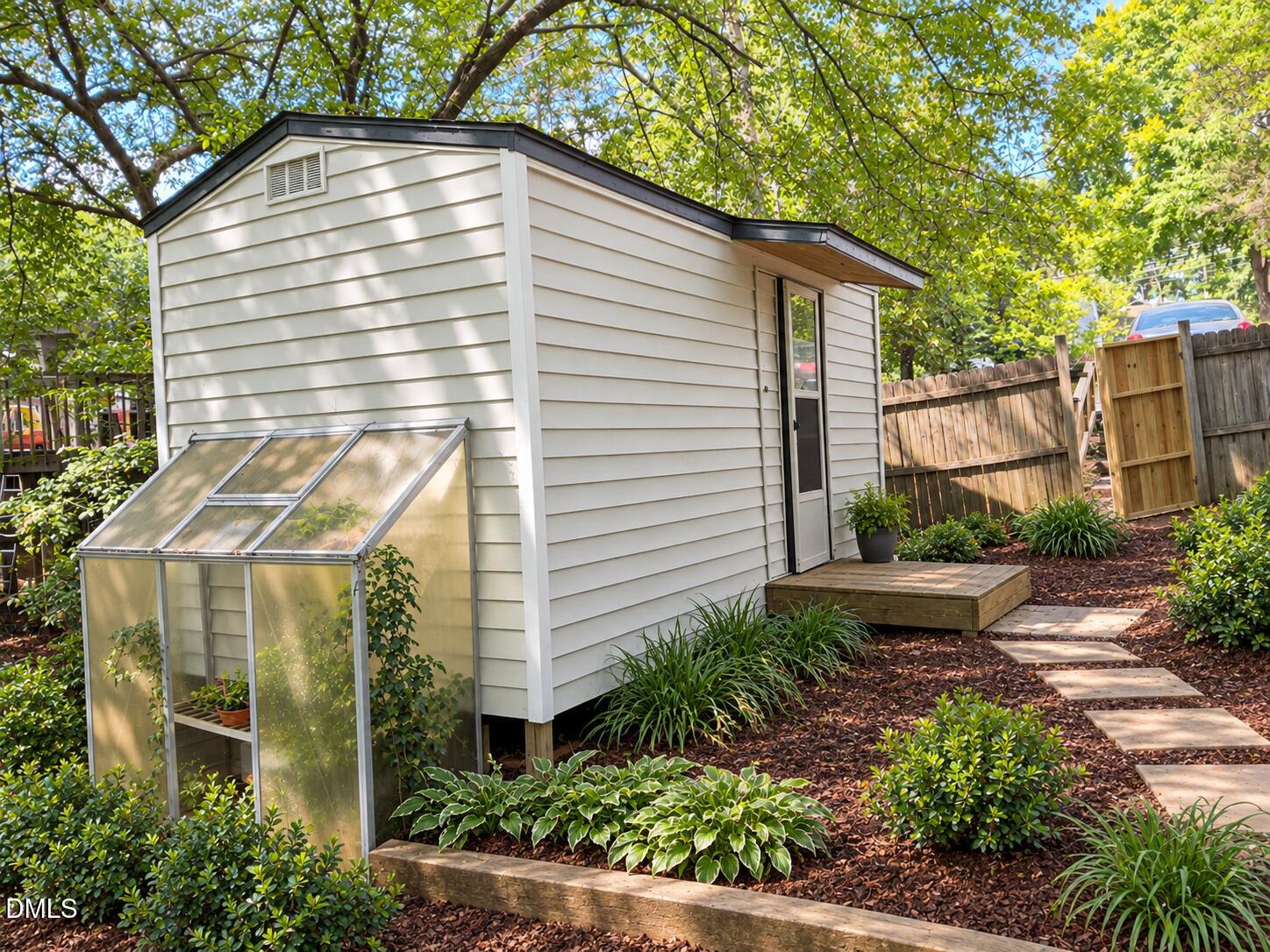 708 Dawnwood Court