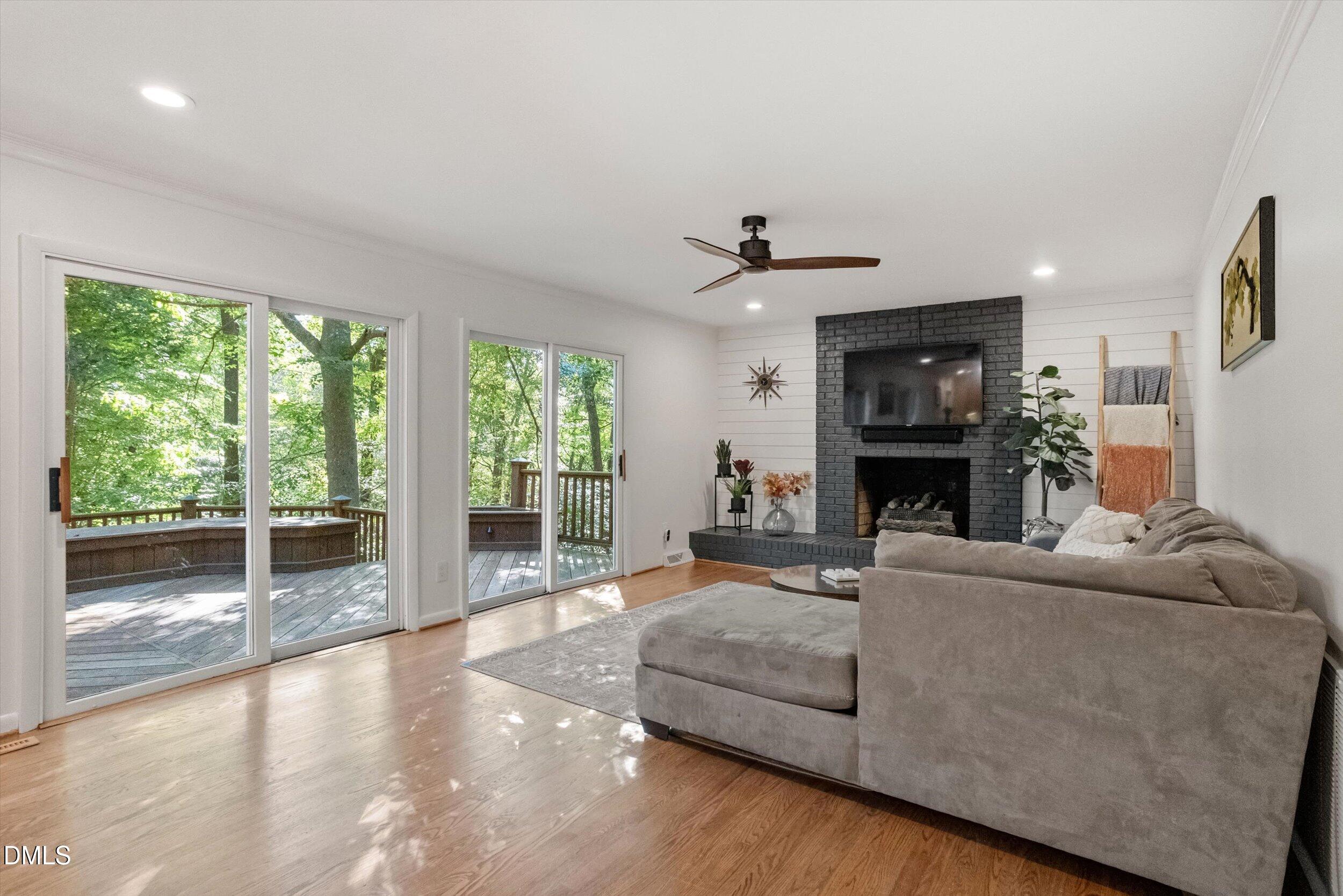 1105 Shadyside Drive