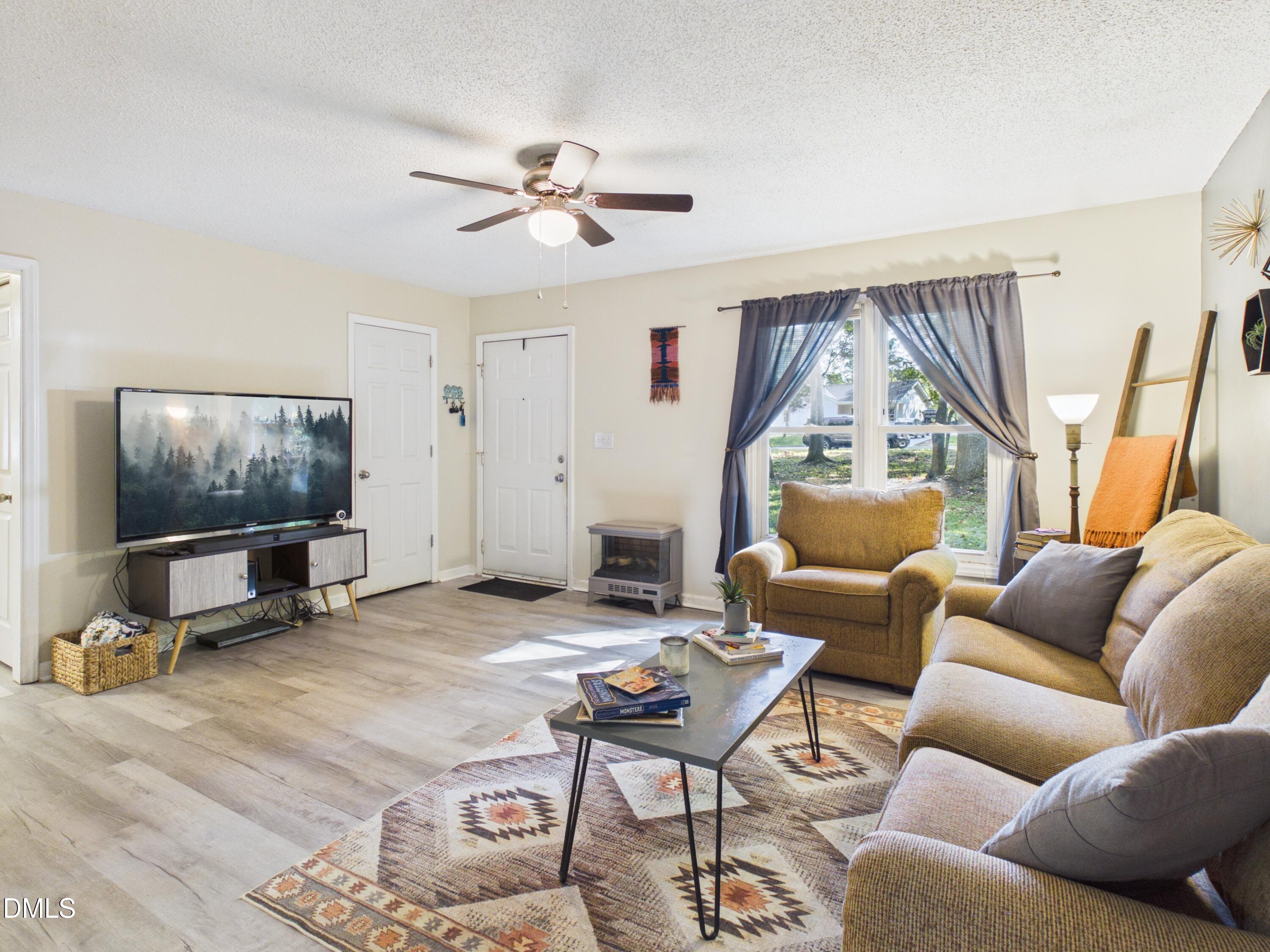 1402 Sundown Drive