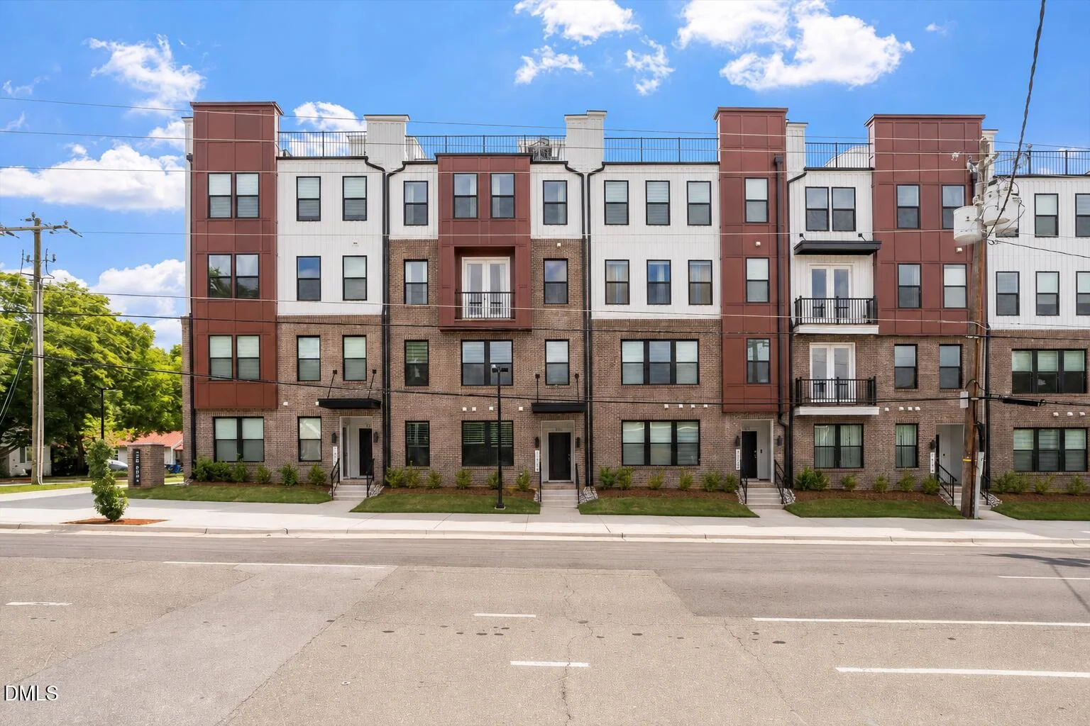 1205 S Blount Street Unit 201
