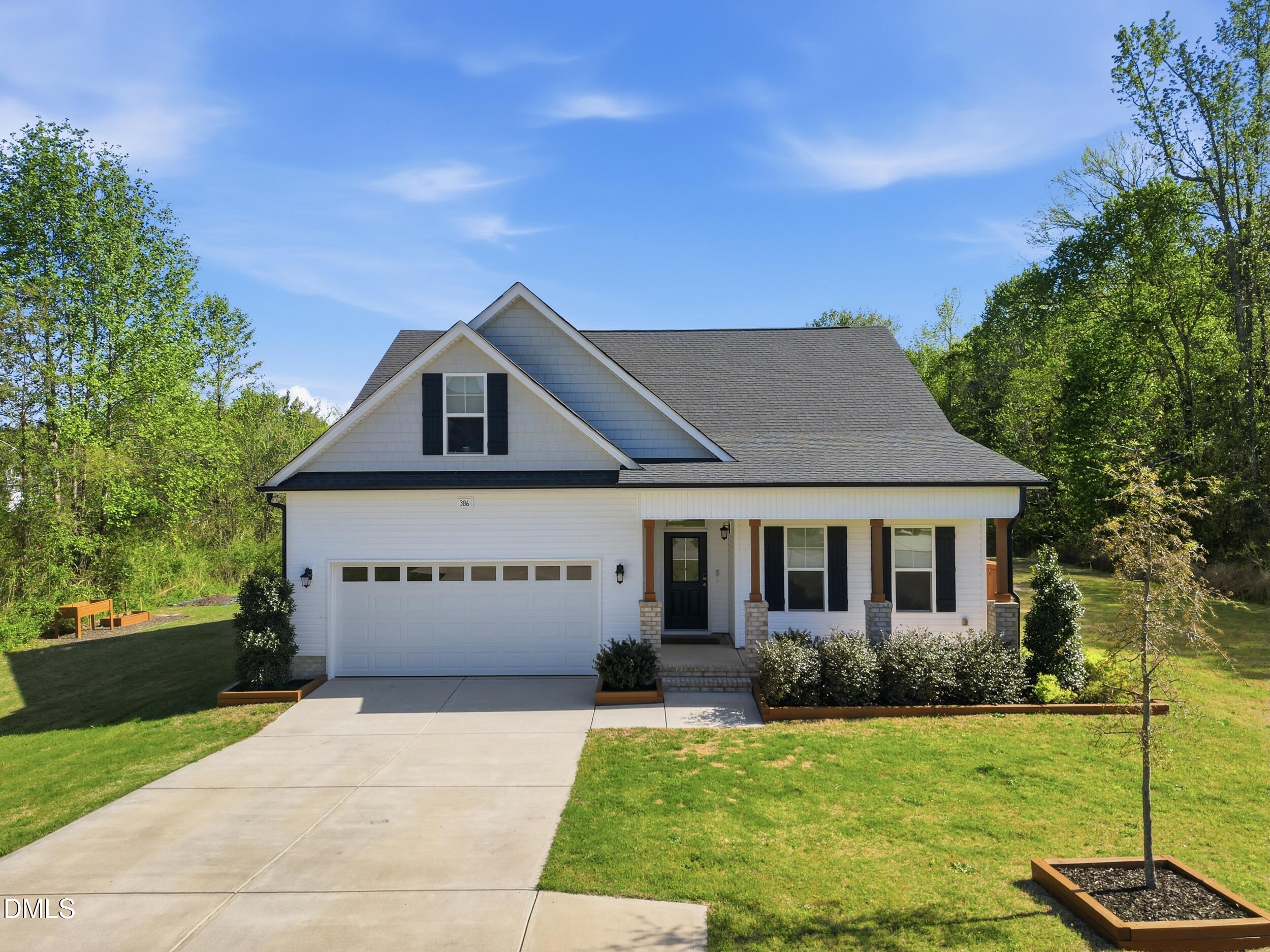 386 Howards Crossing Drive