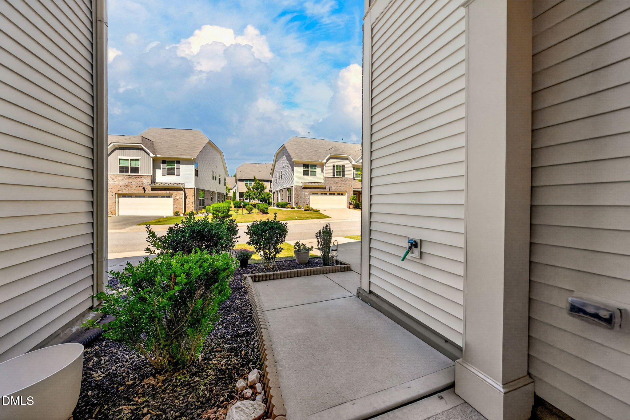 1115 Contessa Drive