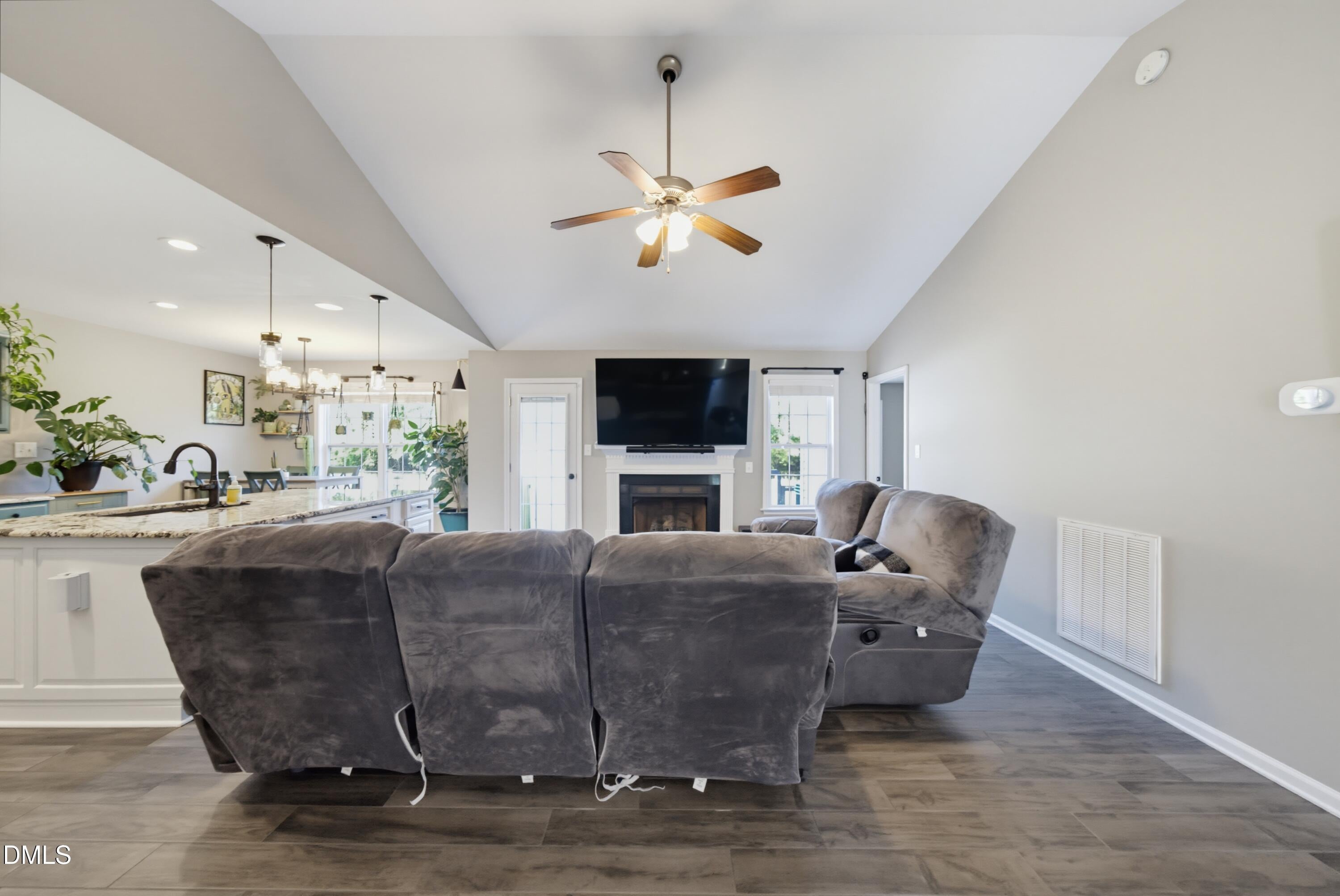 122 Fox Chase Lane