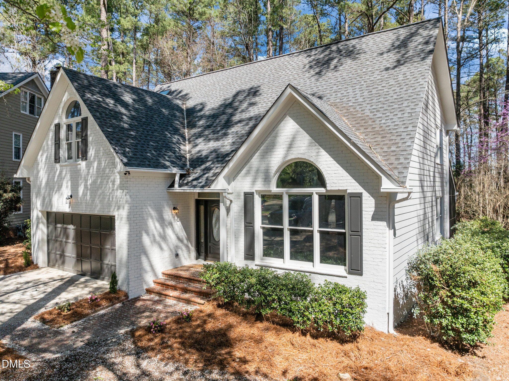 2117 Carriage Way