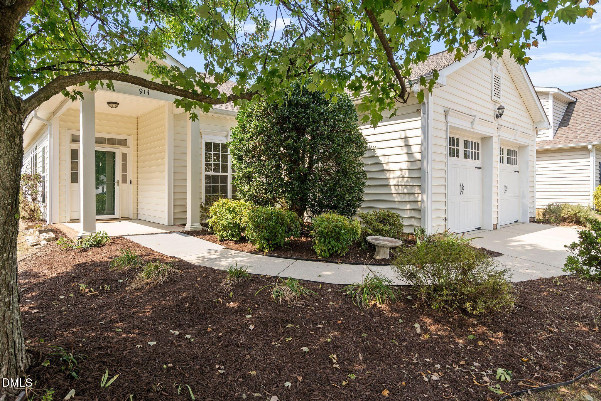 914 Tupelo Glen Court