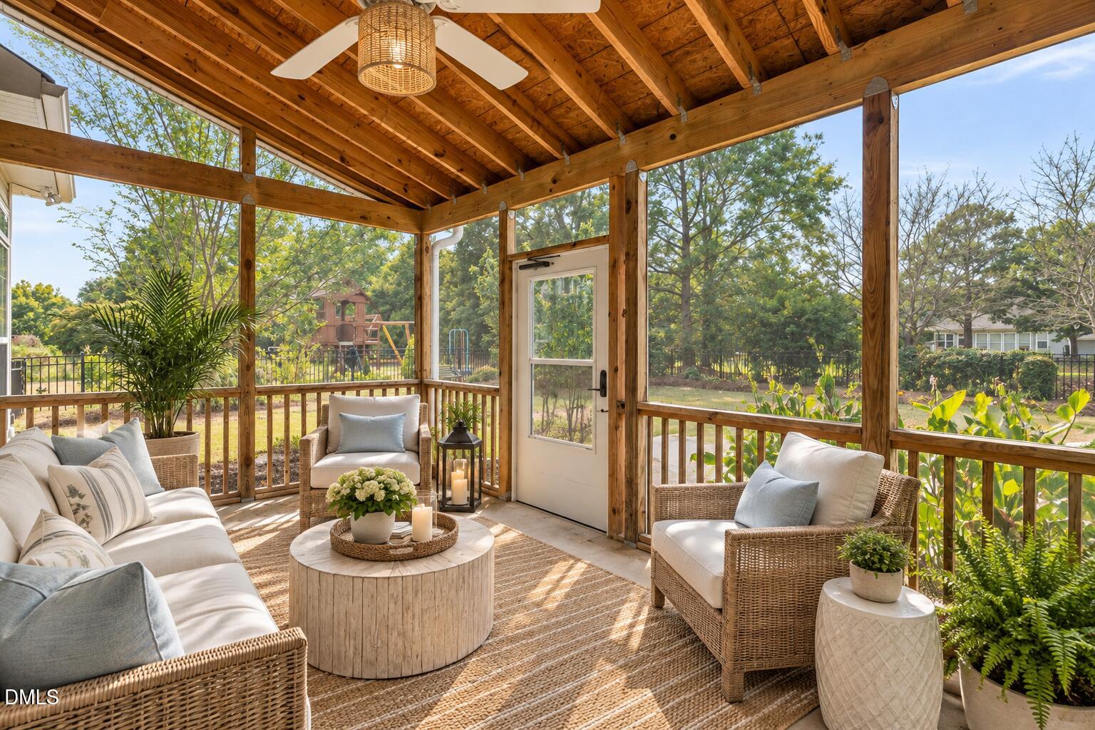 914 Tupelo Glen Court