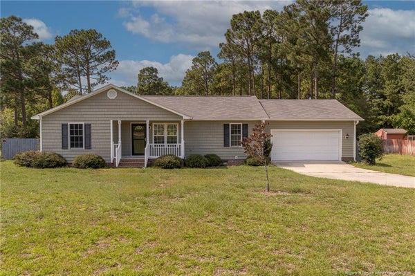 141 FOX RUN LN, AUTRYVILLE, NC 28318 - Image 520ec8a29bca159d91b90fad150f0772/4046950173