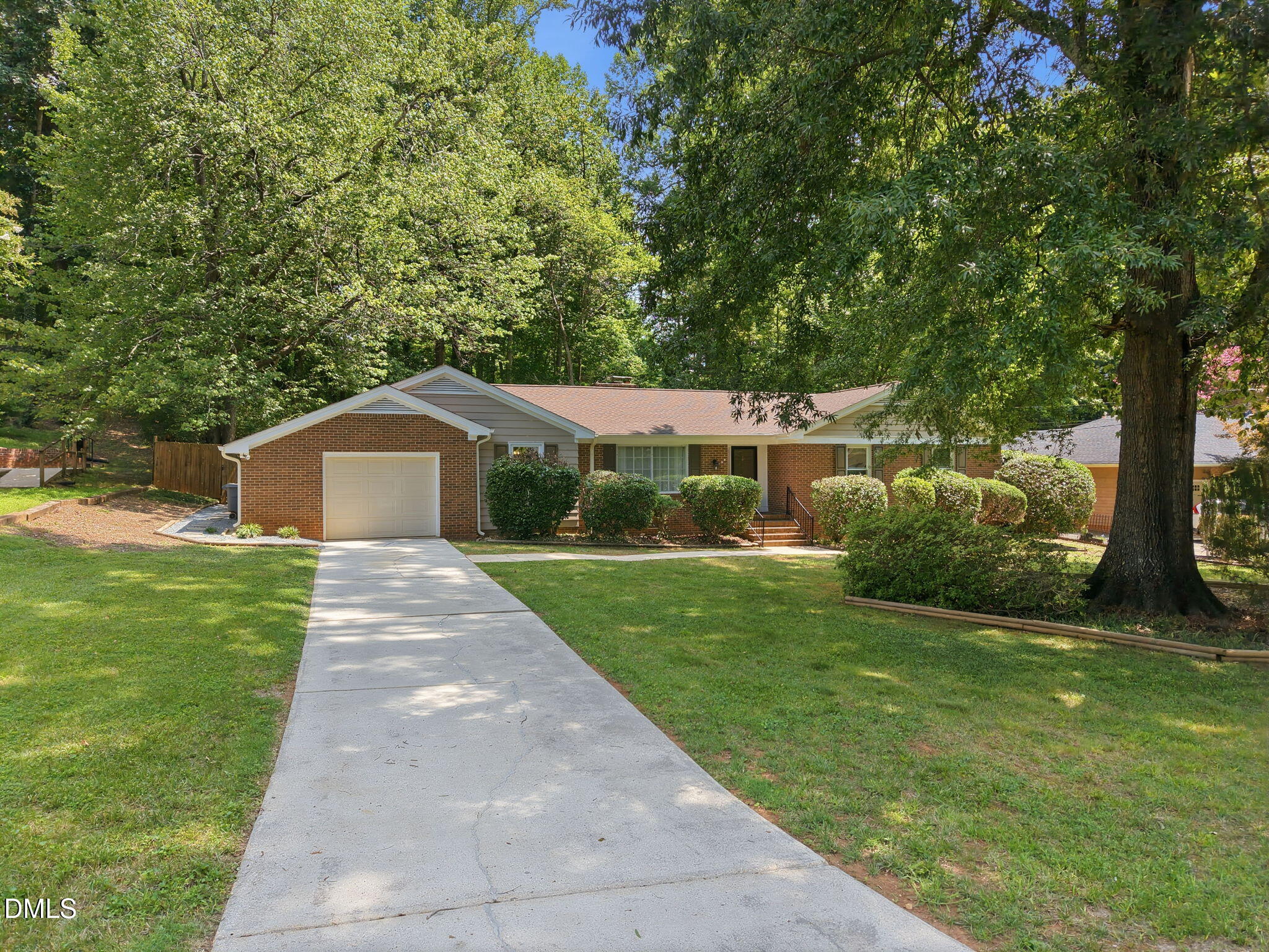 409 Oakridge Road
