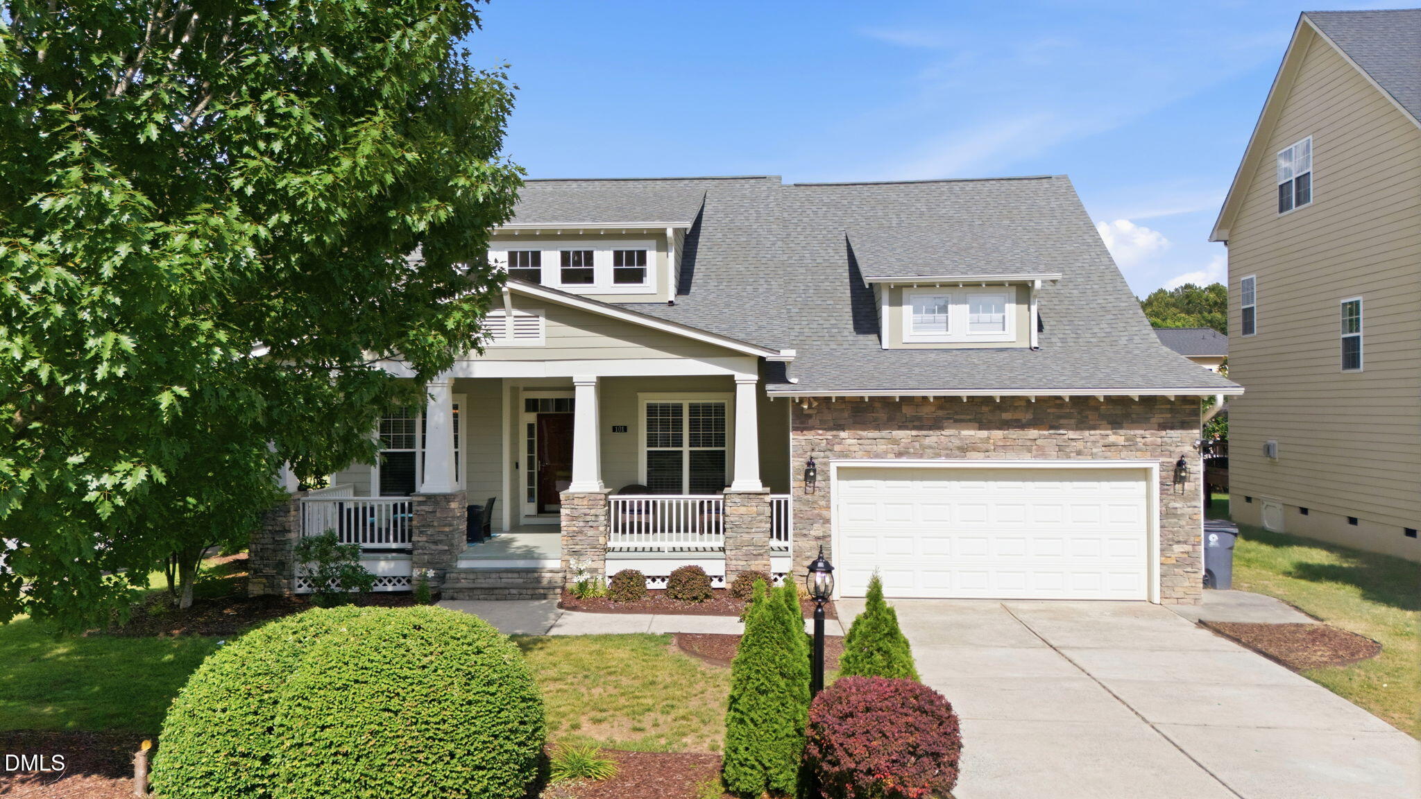 101 Bayless Ridge Court