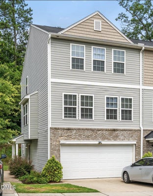 631 MINNESTOTT WAY, DURHAM, NC 27704 - Image 52ab01e5969f0fe9aba3e15b5905ee5b/1016686361