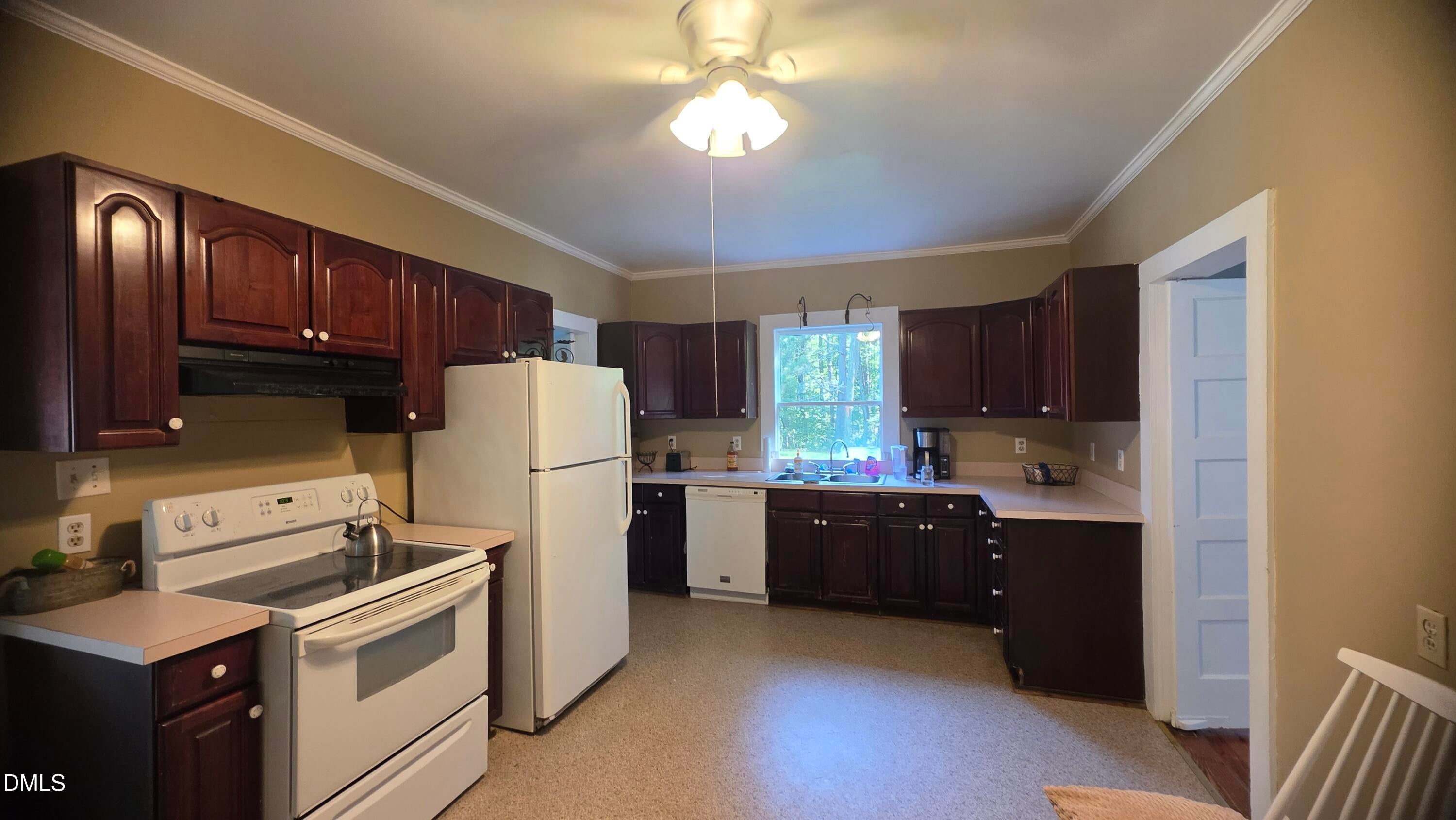 439 Lake View Road