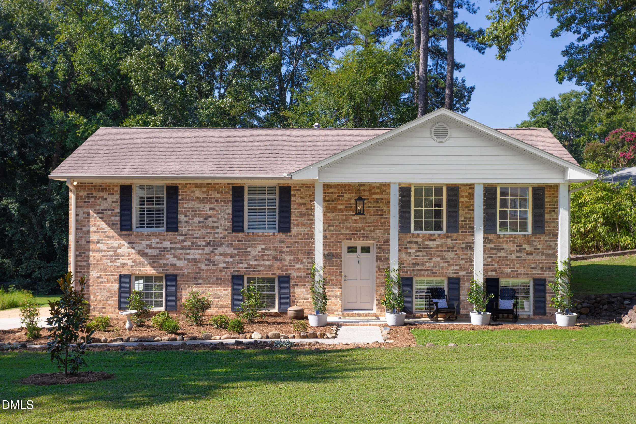 3519 Winding Way