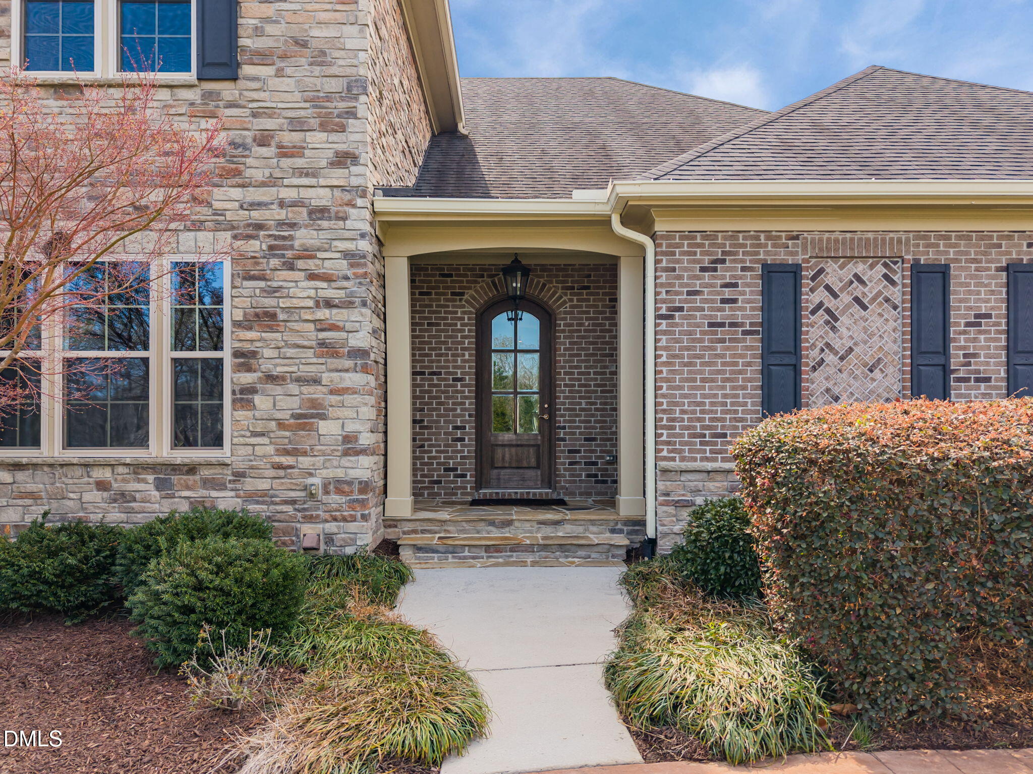 352 Rolling Meadows Lane