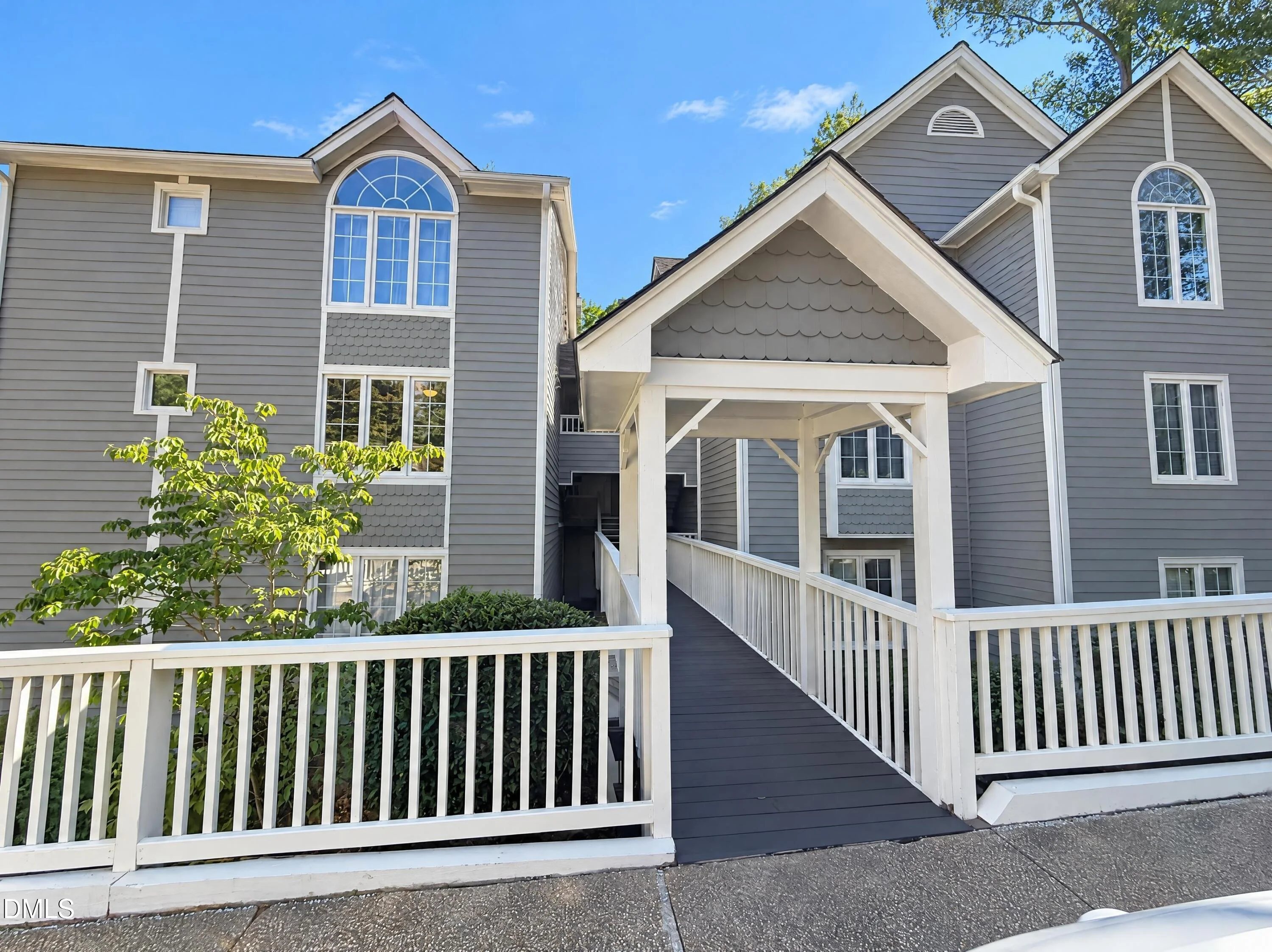 329 Glen Echo Lane Unit J
