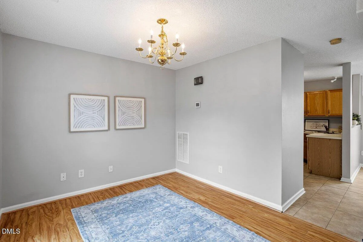 6 Sugar Maple Court