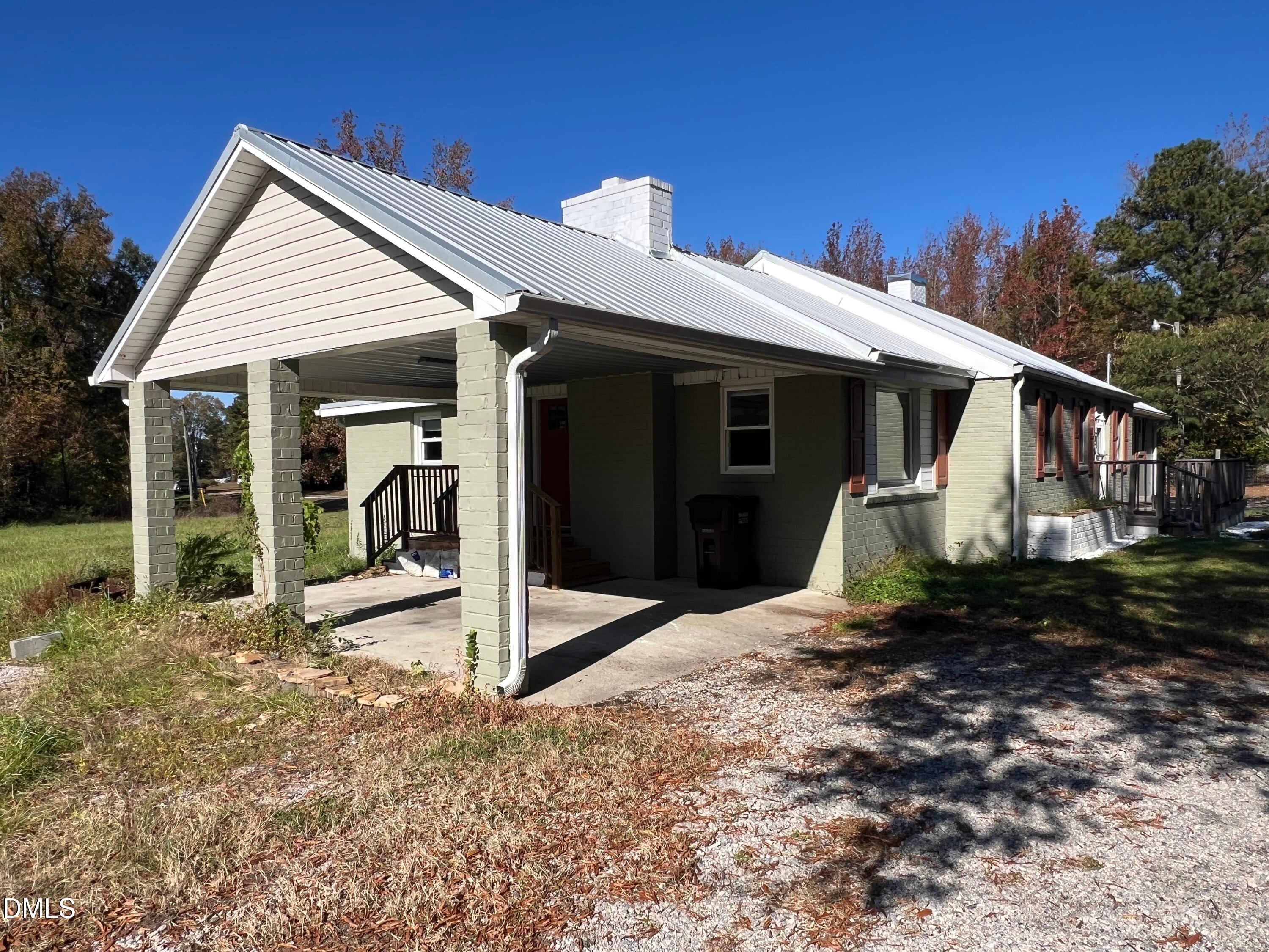 986 N Chavis Road