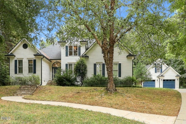 2105 BENEVENTUM CT, RALEIGH, NC 27606 - Image 53fbf5b5f484fd67f55f534e9f54fe69/3922984951