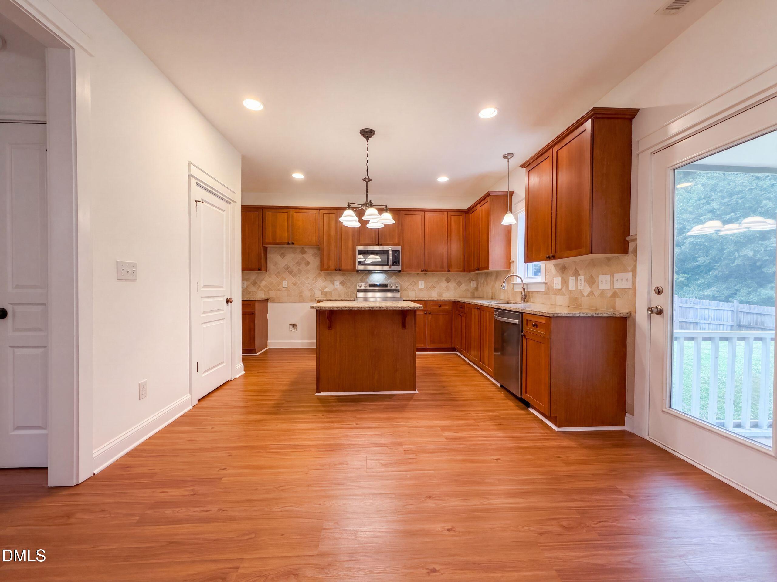 352 Collinsworth Drive