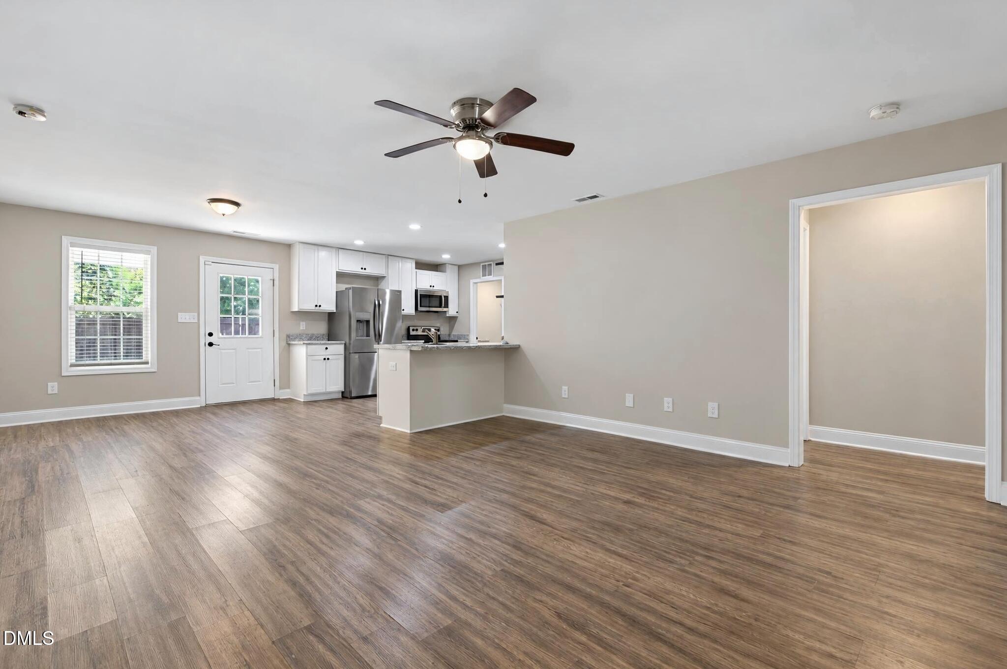 1065 Moonland Drive