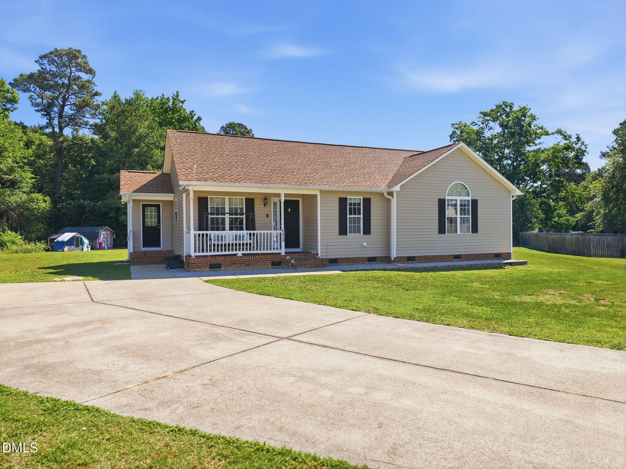 6821 Flying Eagle Court