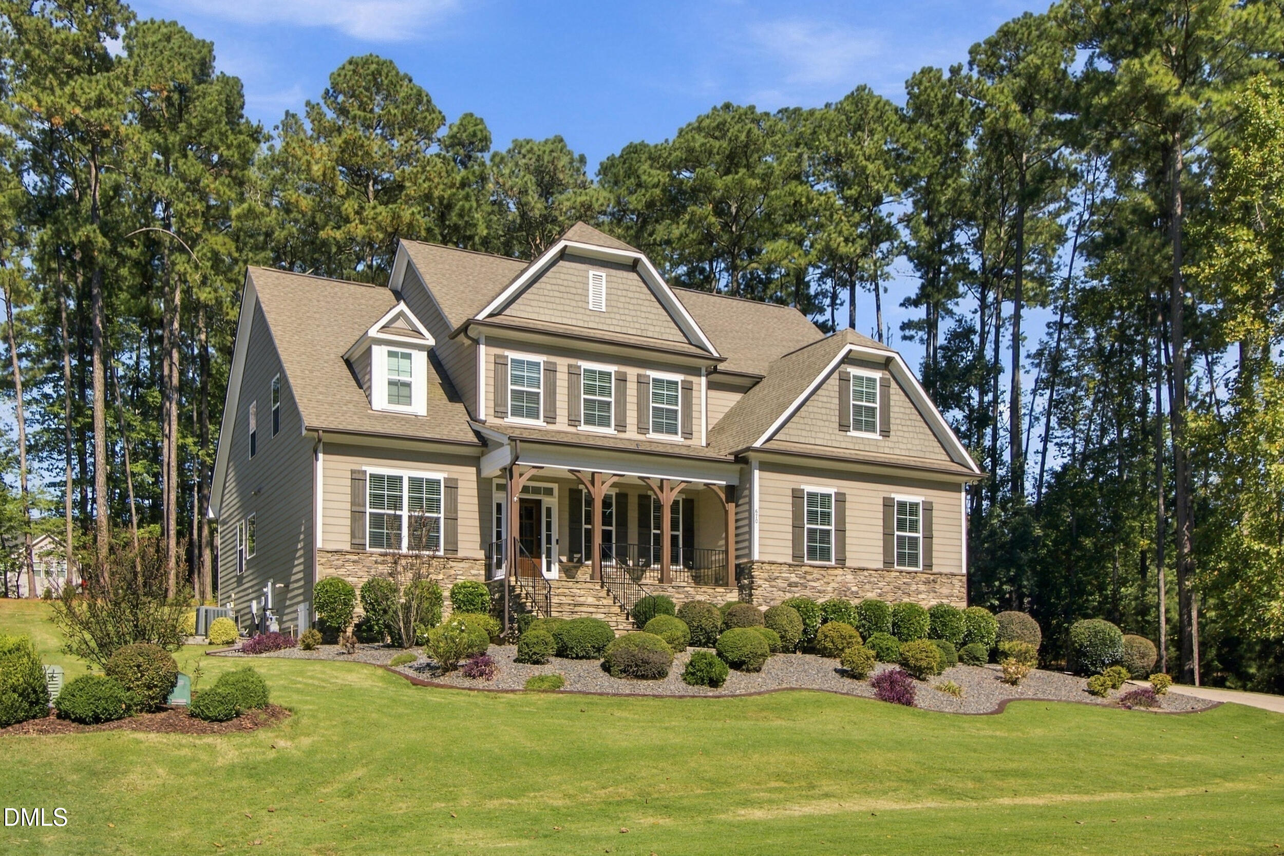 670 Rockport Drive