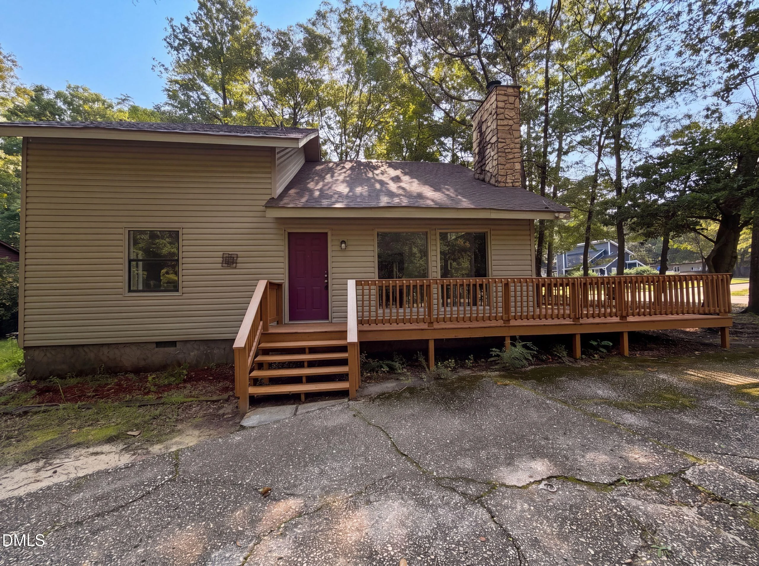 5844 Waters Edge Drive