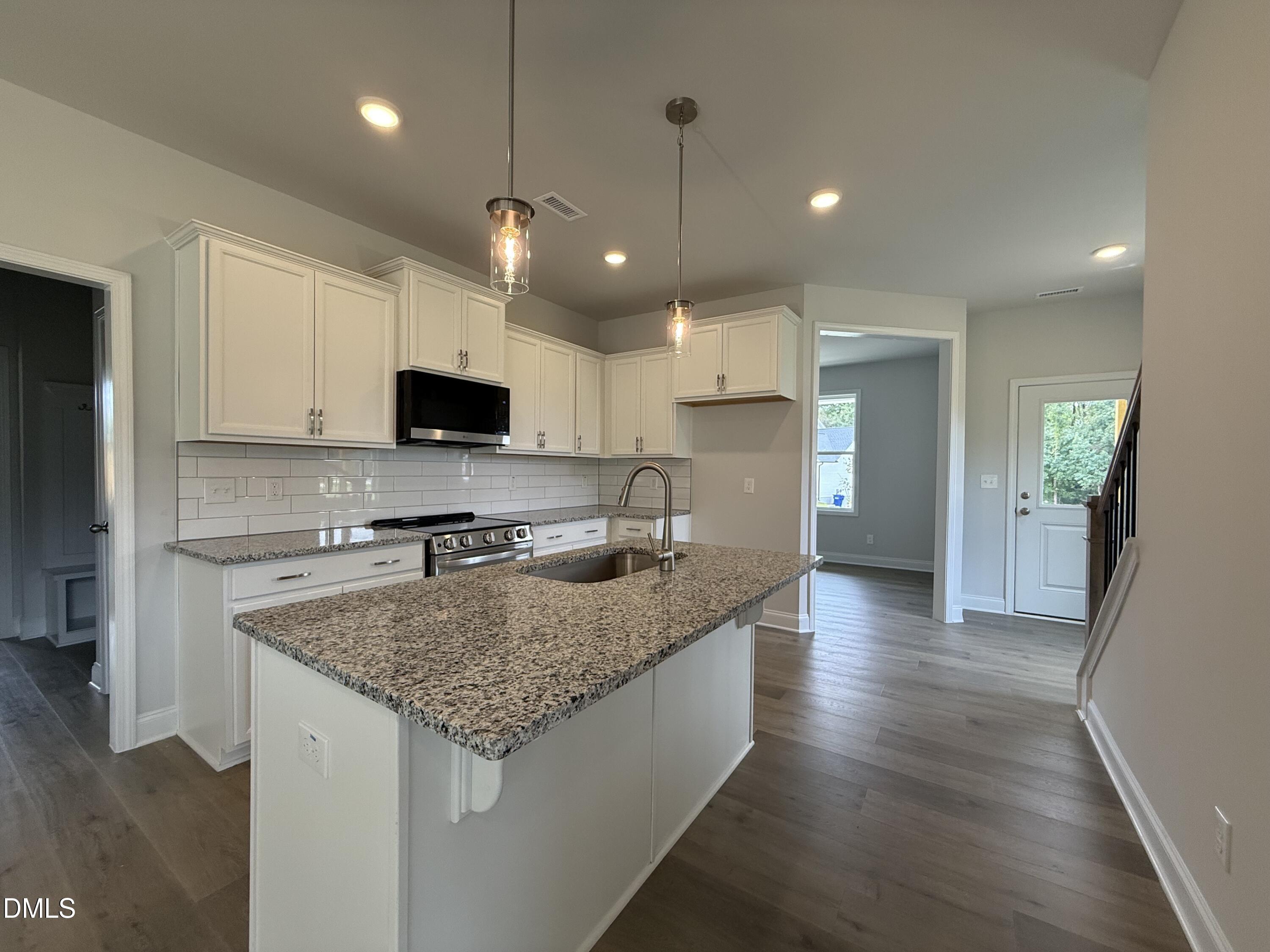 32 Zambezi Court