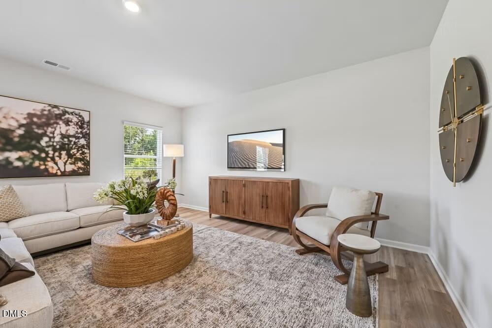 15 Iris Gln Court