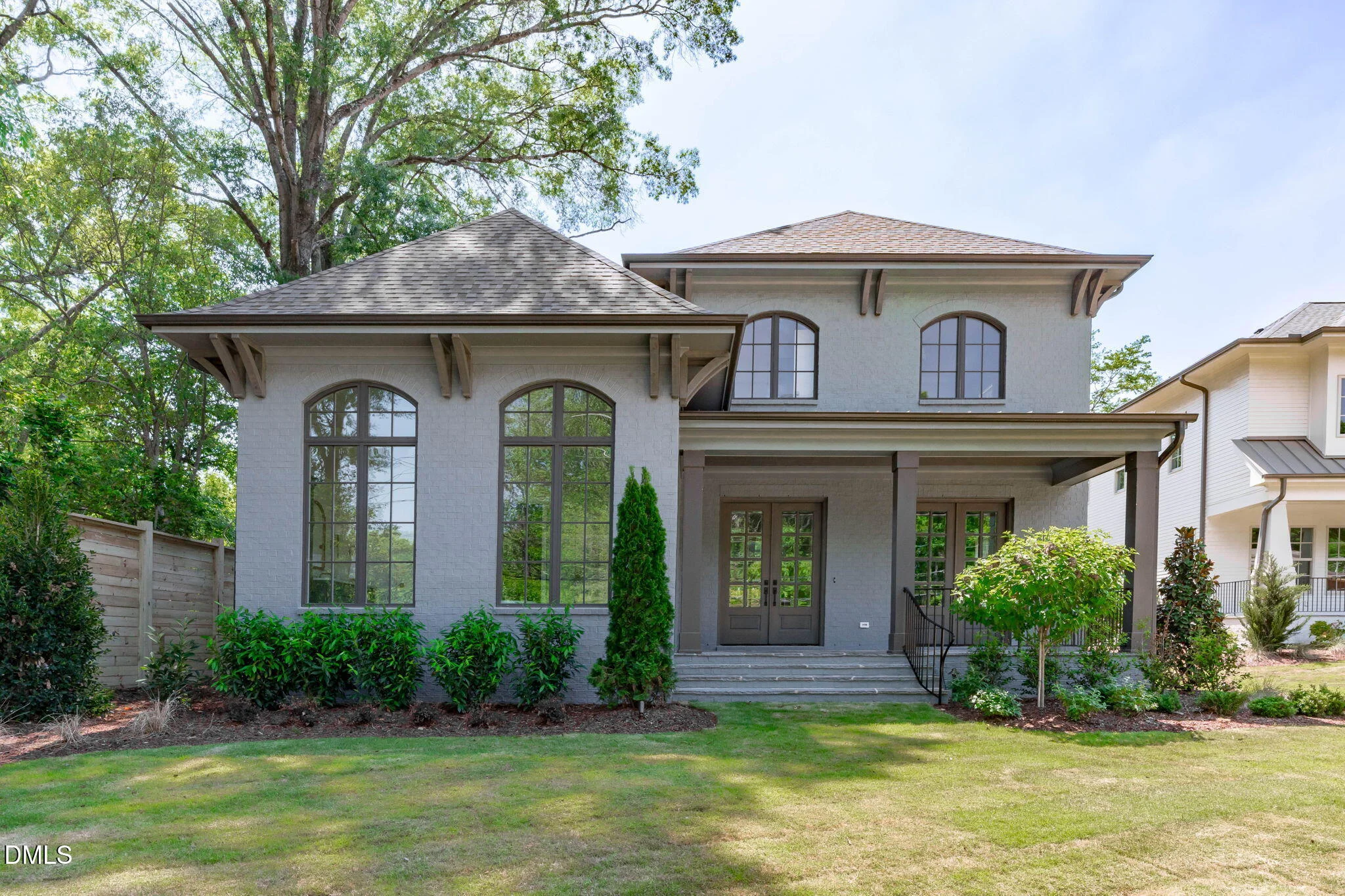 1221 Dixie Trail
