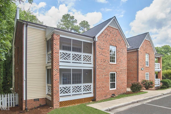 1005 KINGSWOOD DR APT E, CHAPEL HILL, NC 27517 - Image 571921dff0b13cb73cef9f1f7997629e/2364030828