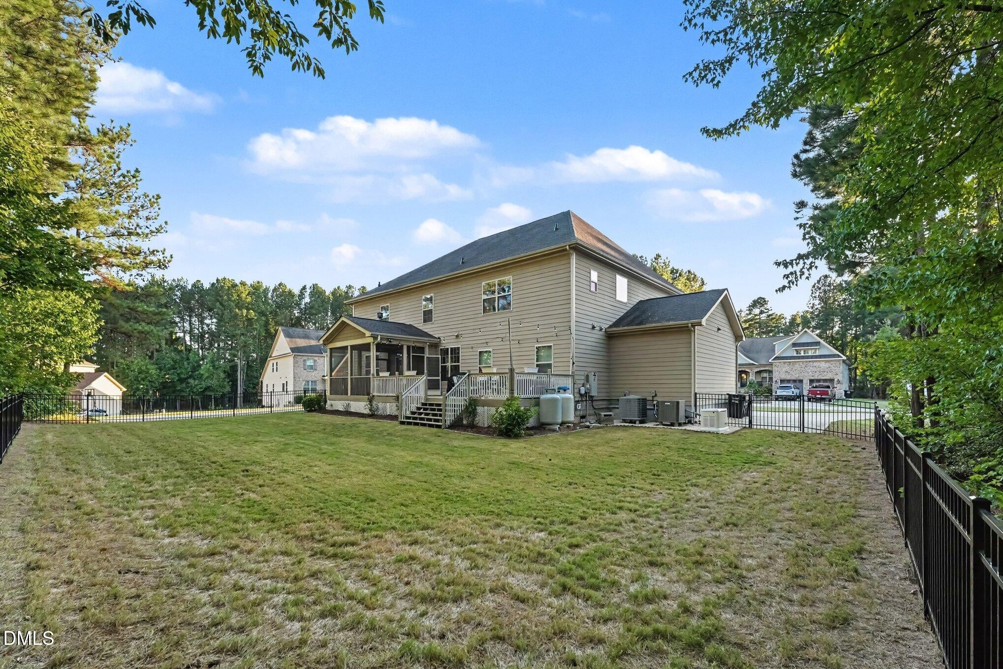 10 Stillwood Court