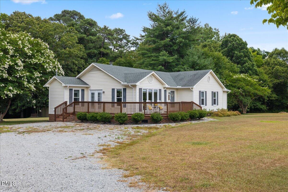 413 Bayles Road