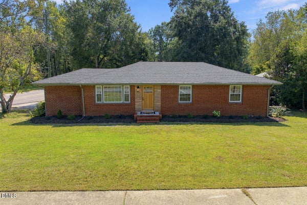 301 W GANNON AVE, ZEBULON, NC 27597 - Image 578424369d0dd30e33edd5cd8ca3a165/1594788020