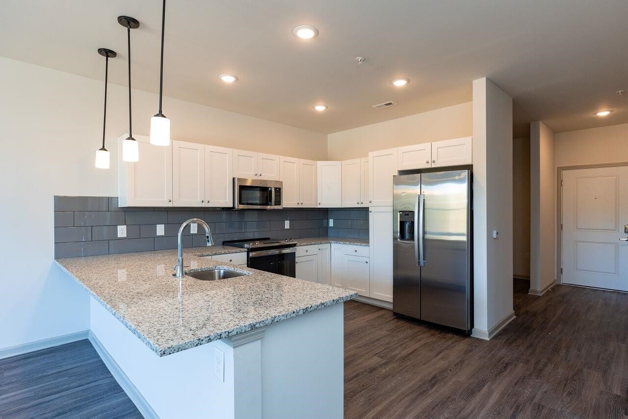 2303 Gathering Sq Court