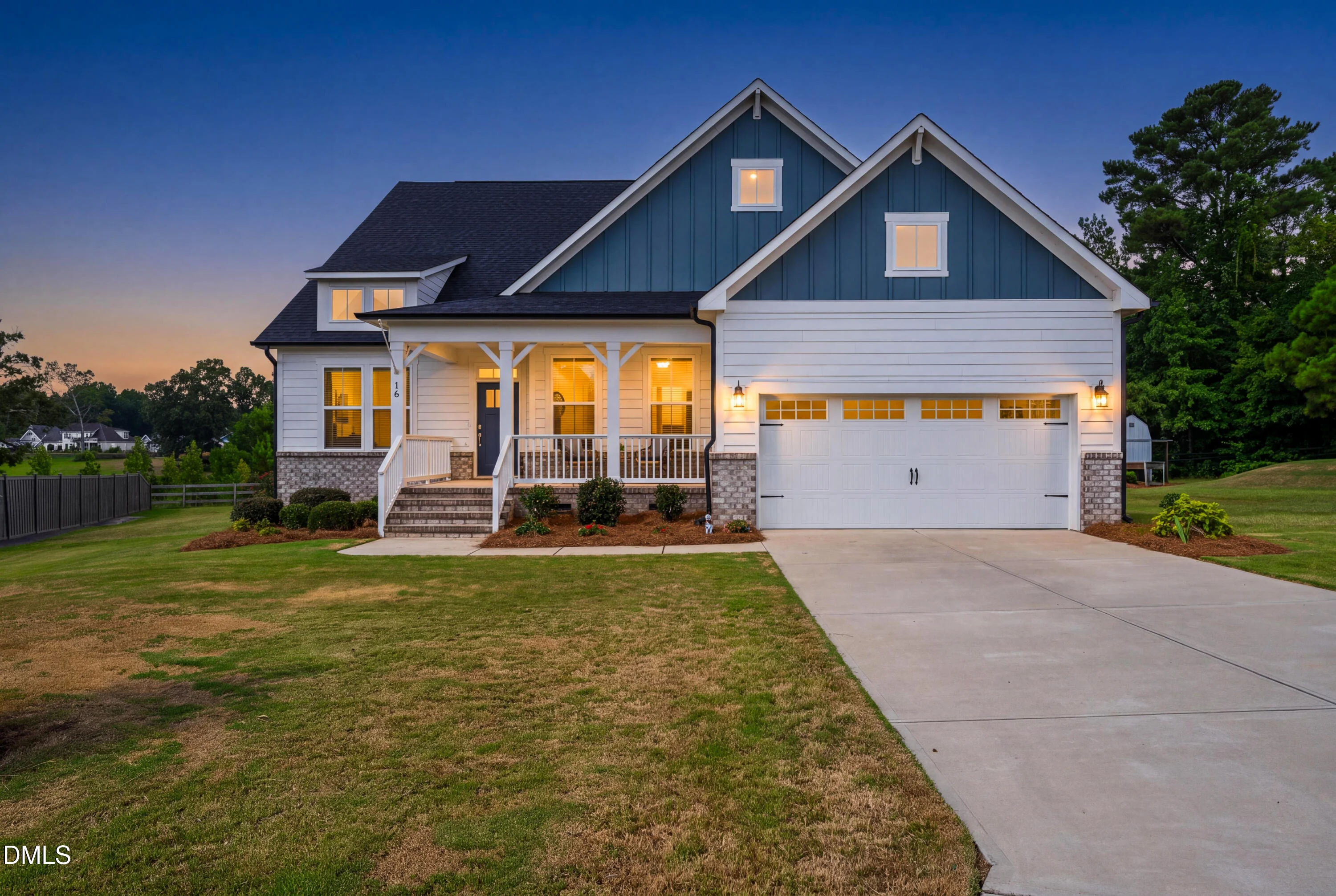 16 Blue Monarch Lane