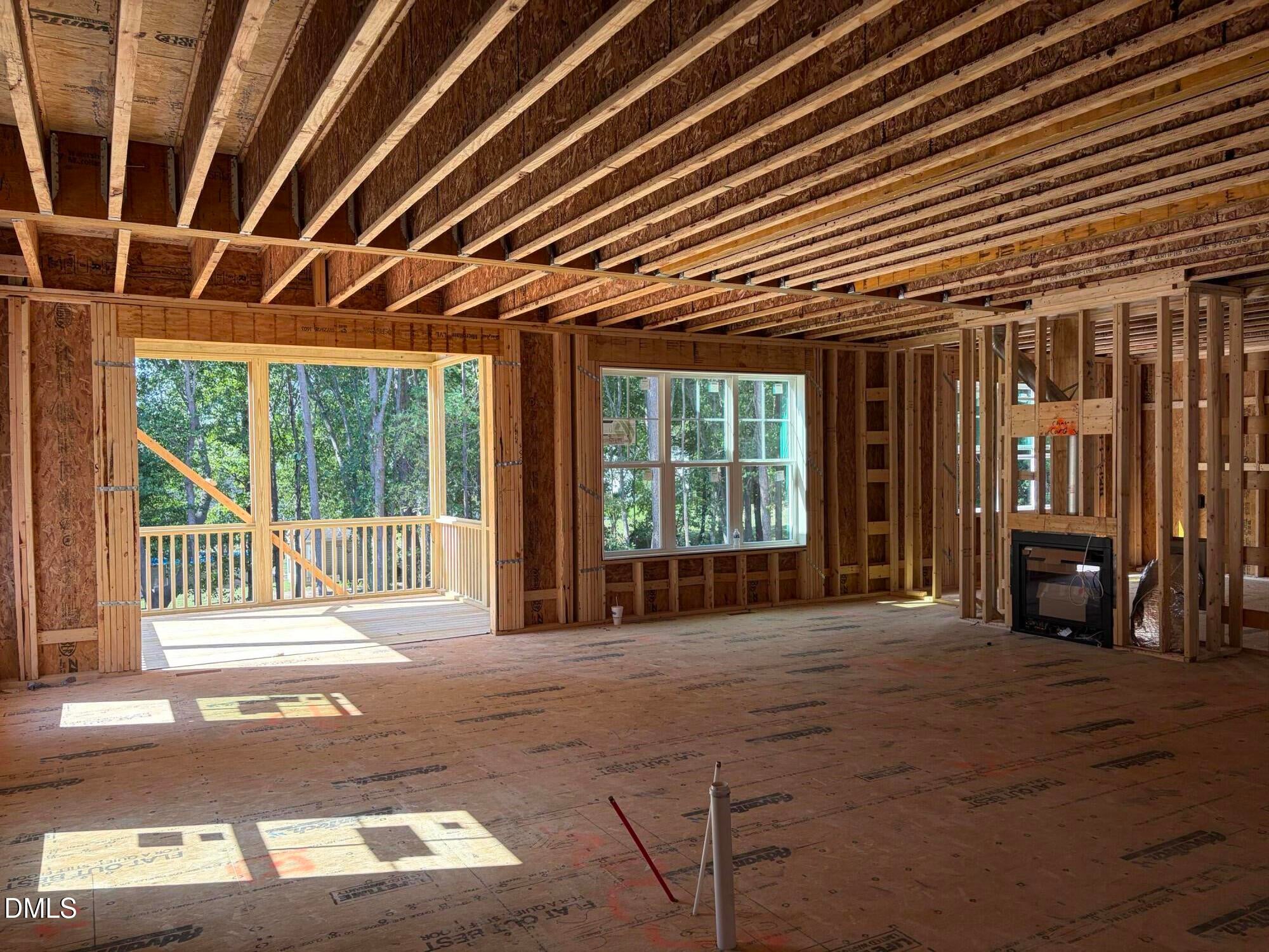 749 W Holly Springs Road