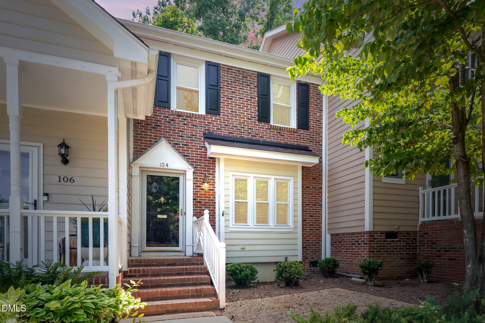 104 Charter Court