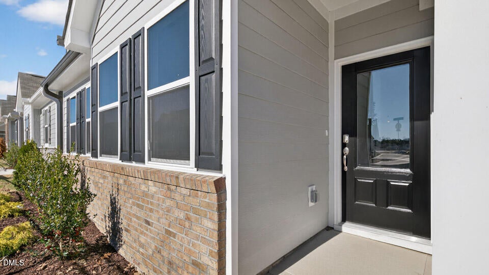 1409 White Verona Way