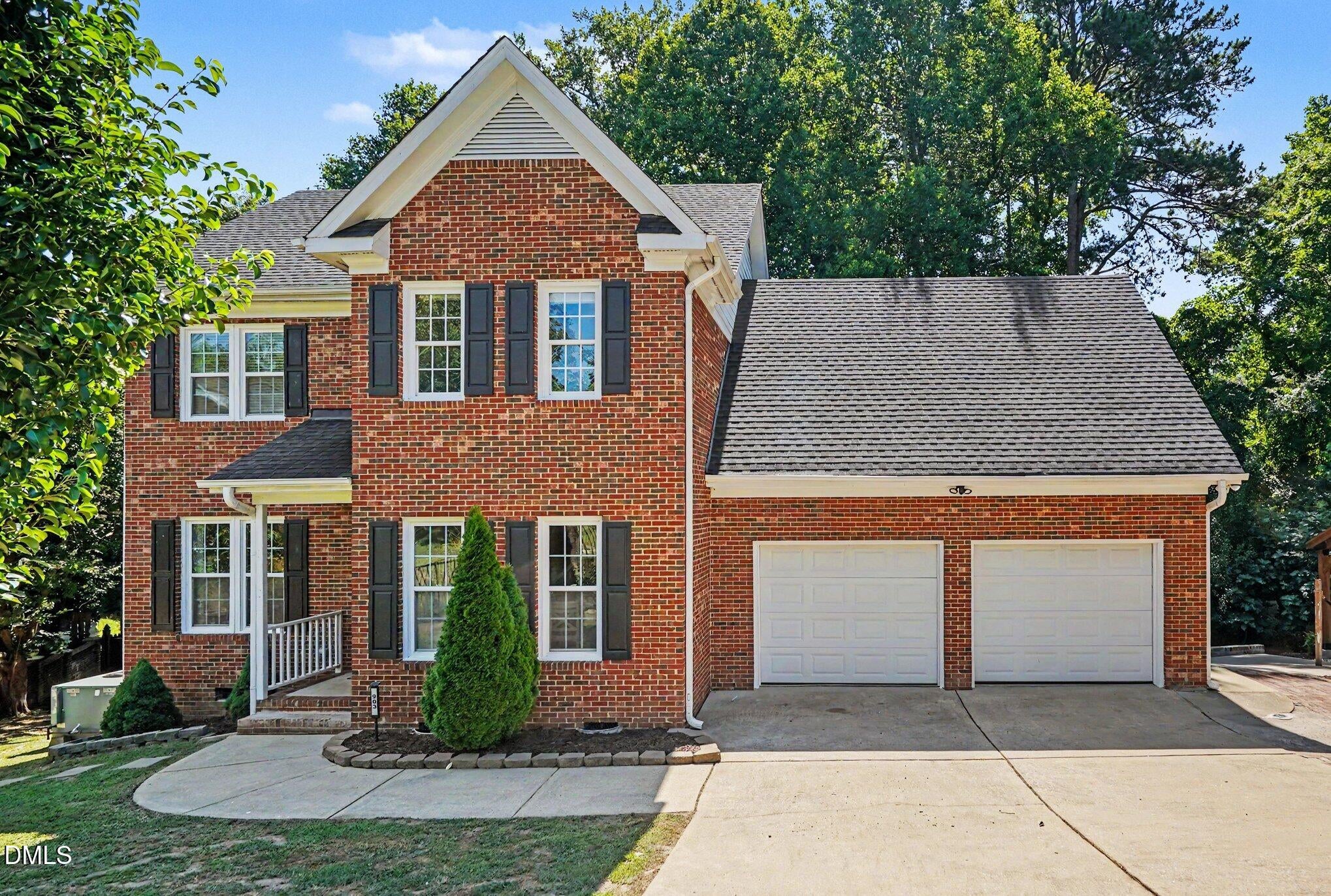 903 Baileymoor Court